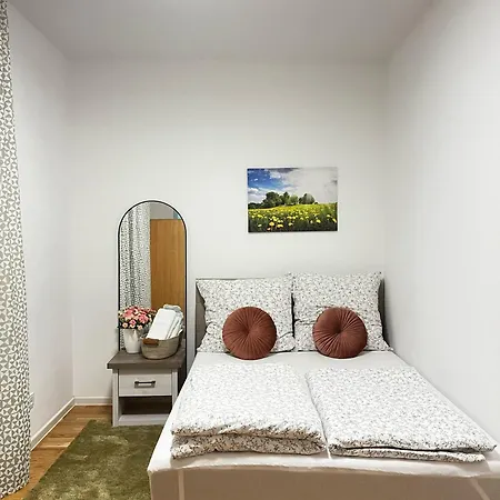 Charming Retreat Near Berlin - Cozy In A Convenient Location Apartamento *