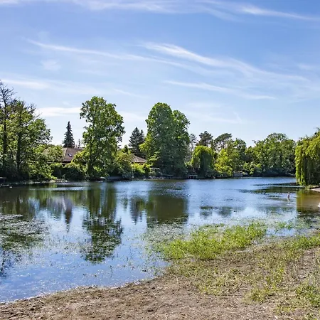 Apartamento Charming Retreat Near Berlin - Cozy In A Convenient Location Fredersdorf-Vogelsdorf