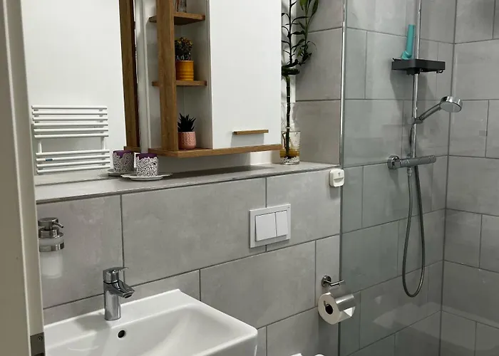 Apartamento Charming Retreat Near Berlin - Cozy In A Convenient Location *